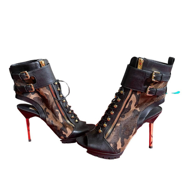 NWOT Michael Kors  Black Pony Hair Camo Pattern Heels Peep Toe Size 7US - Picture 4 of 11